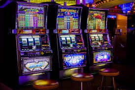 Live dealer table games baccarat roulette တိုက်ရိုက်ထုတ်လွှင့်မှု